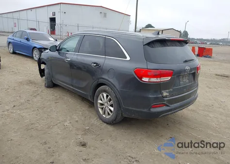 2016 Kia Sorento 2.4L Lx из США, поврежденный, VIN 5XYPG4A33GG037400